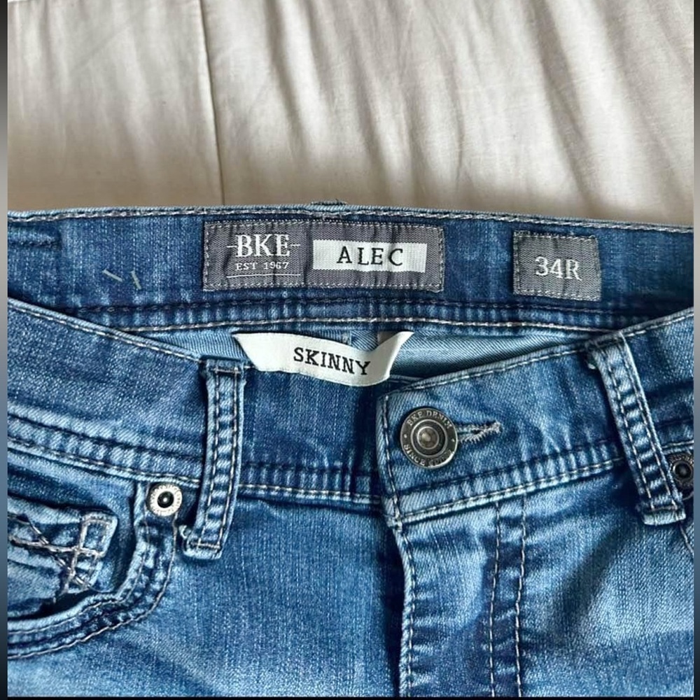 Men’s BKE Jeans.